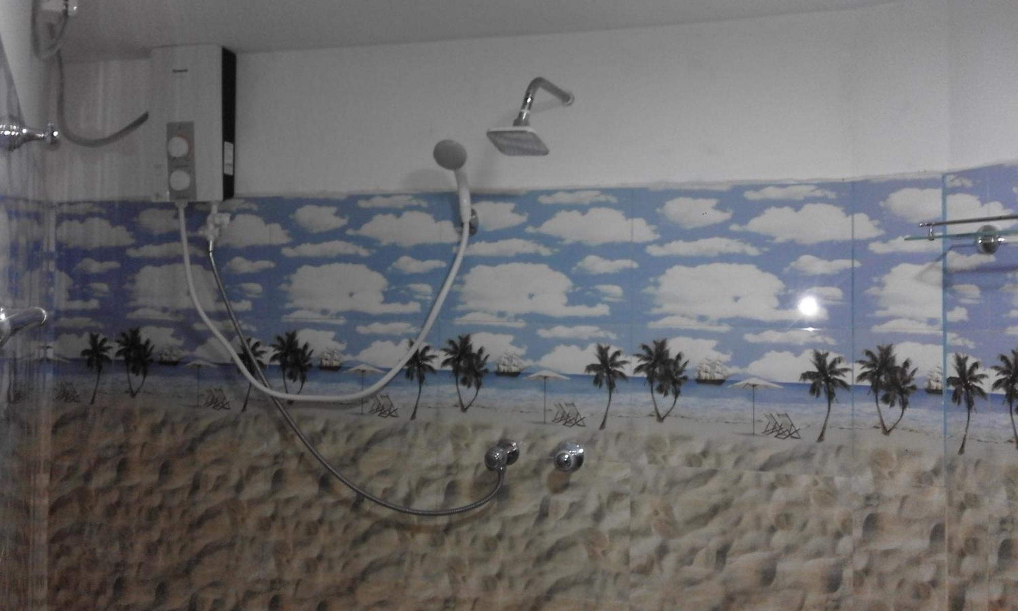 Coco One Holiday Inn มิริสซา ภายนอก รูปภาพ